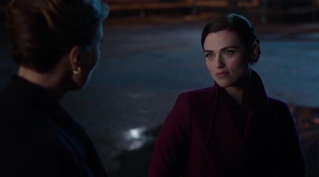 Supergirl Introduces Korrasami 2.0, but is it Brave Enough to Also Deliver? 4