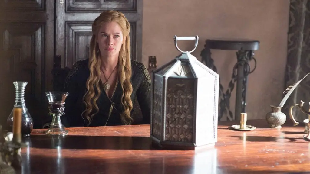 Design Details Fall Flat for Cersei Lannister 8