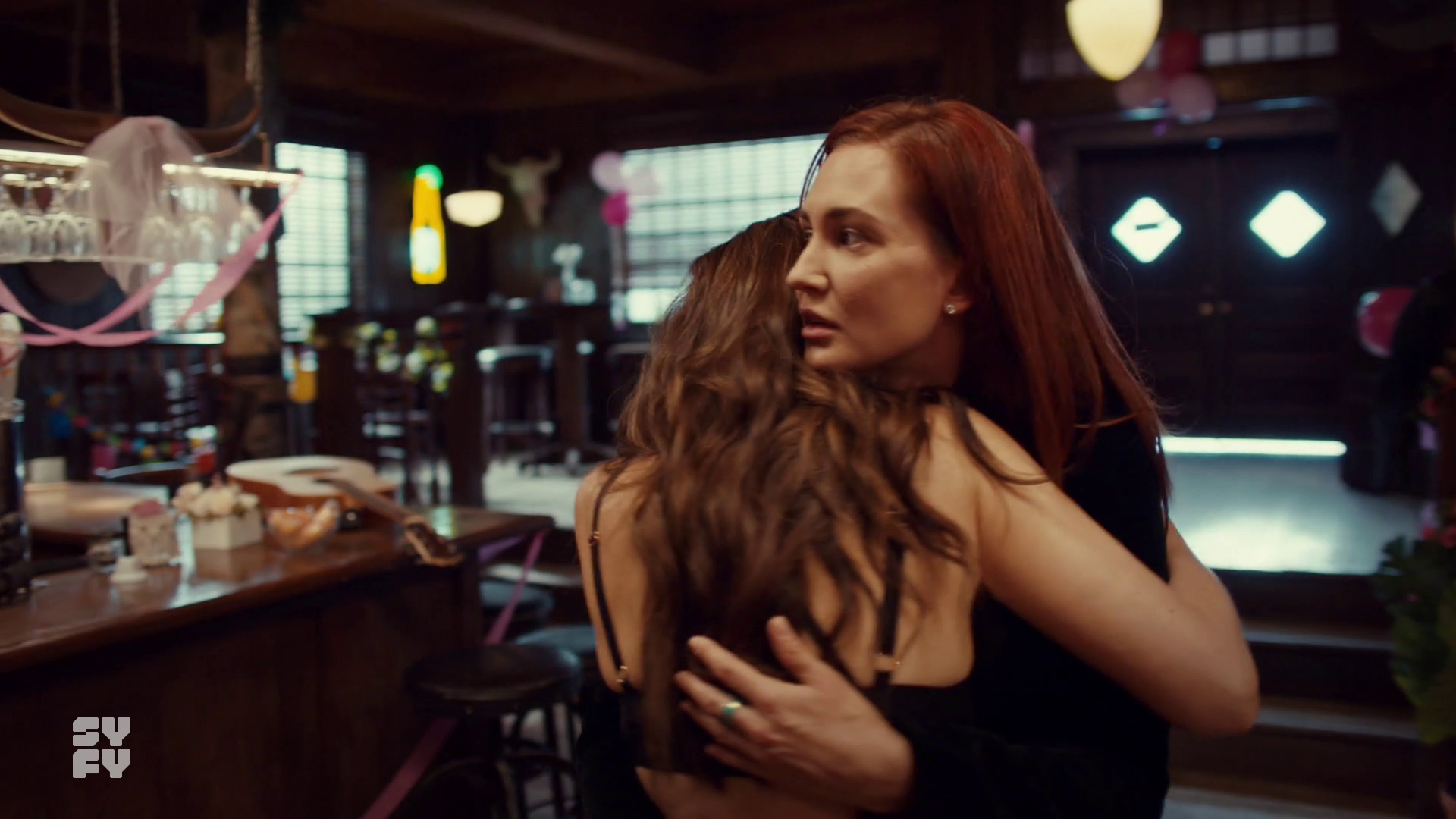 Wynonna and Nicole dancing.