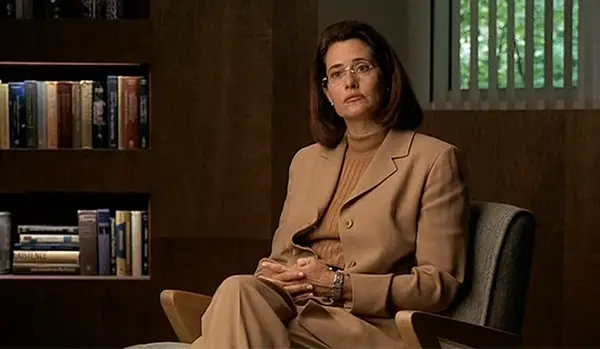 Dr. Melfi carries out therapy.