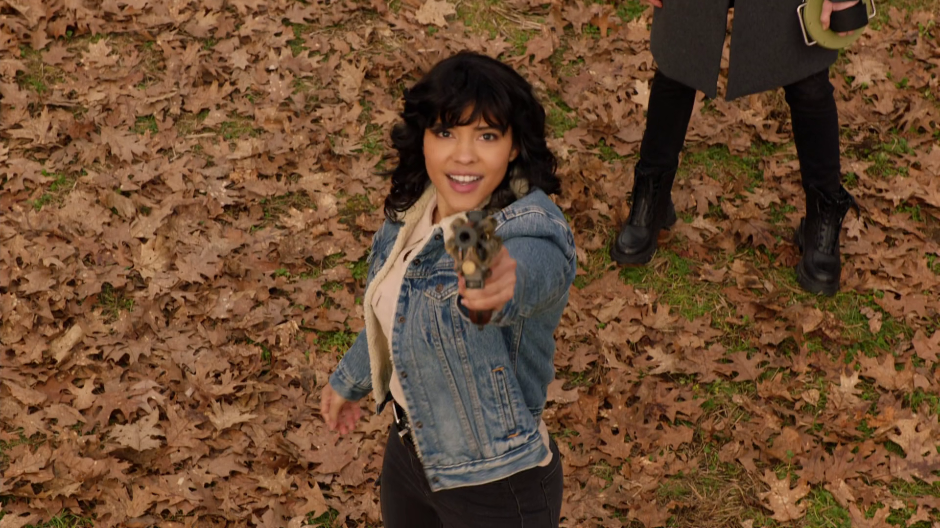 Legends of Tomorrow Delivers an Episode Bursting with Surprises 1 Spooner