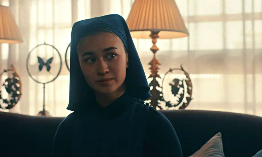 Still from Warrior Nun showing Sister Beatrice, played by Kristina Tonteri-Young.