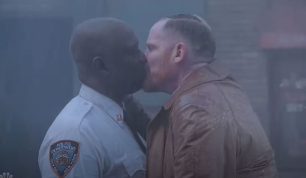 Holt and Kevin kiss on Brooklyn Nine-Nine