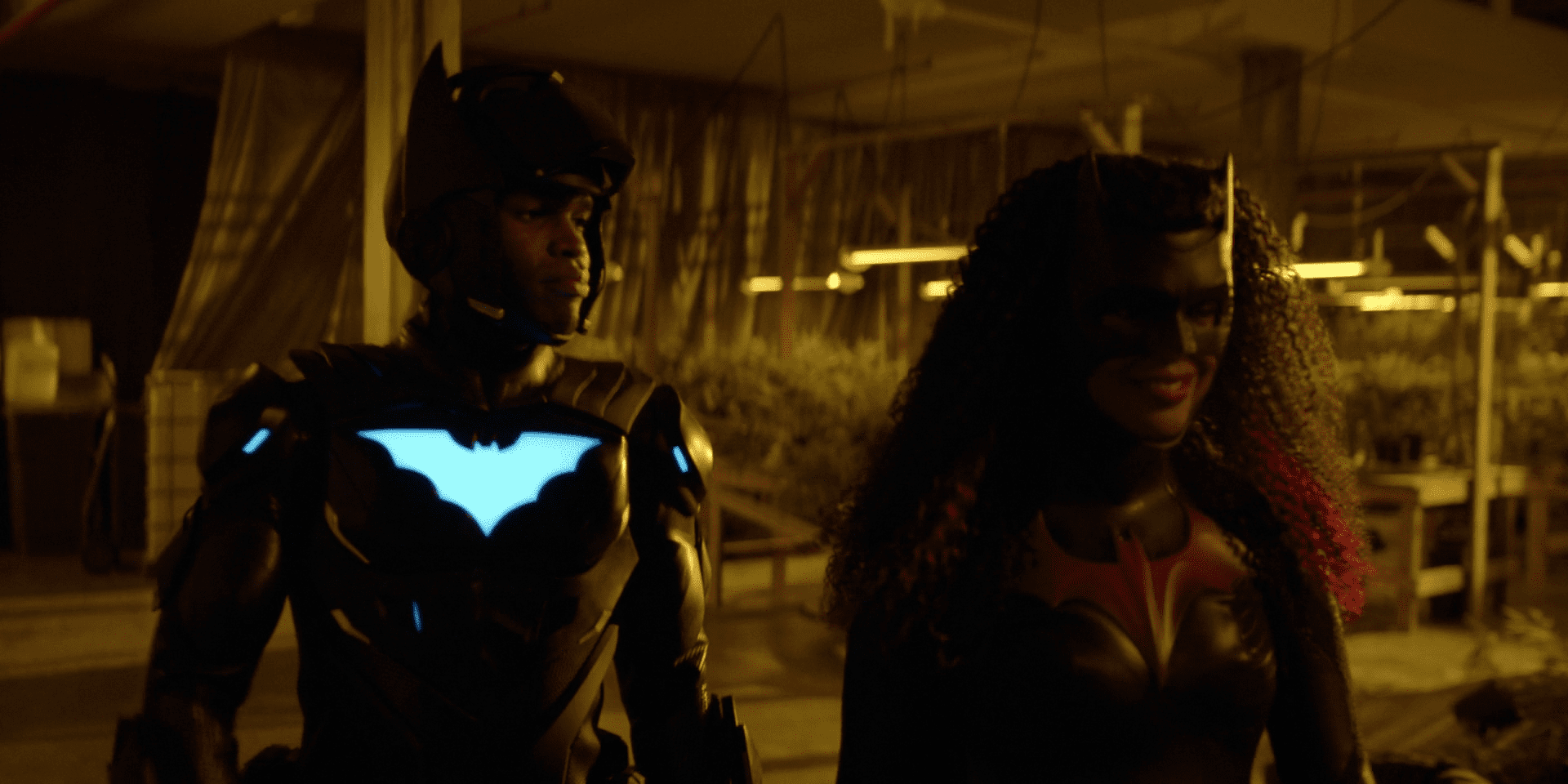 More than Tea Spills on the Batwoman Premiere 1 Batwing and Batwoman