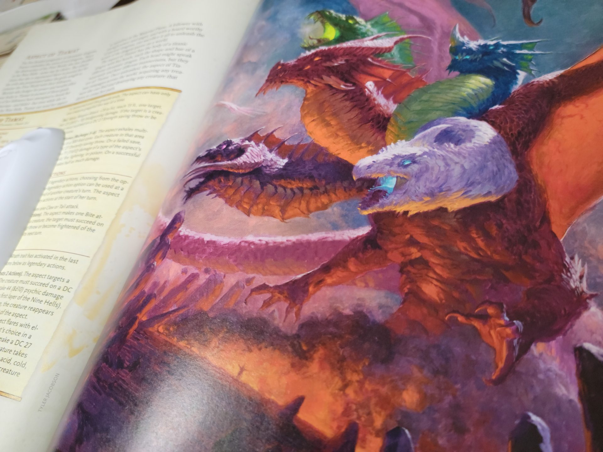 Fizban's Treasury of Dragons interior showing the Aspect of Tiamat