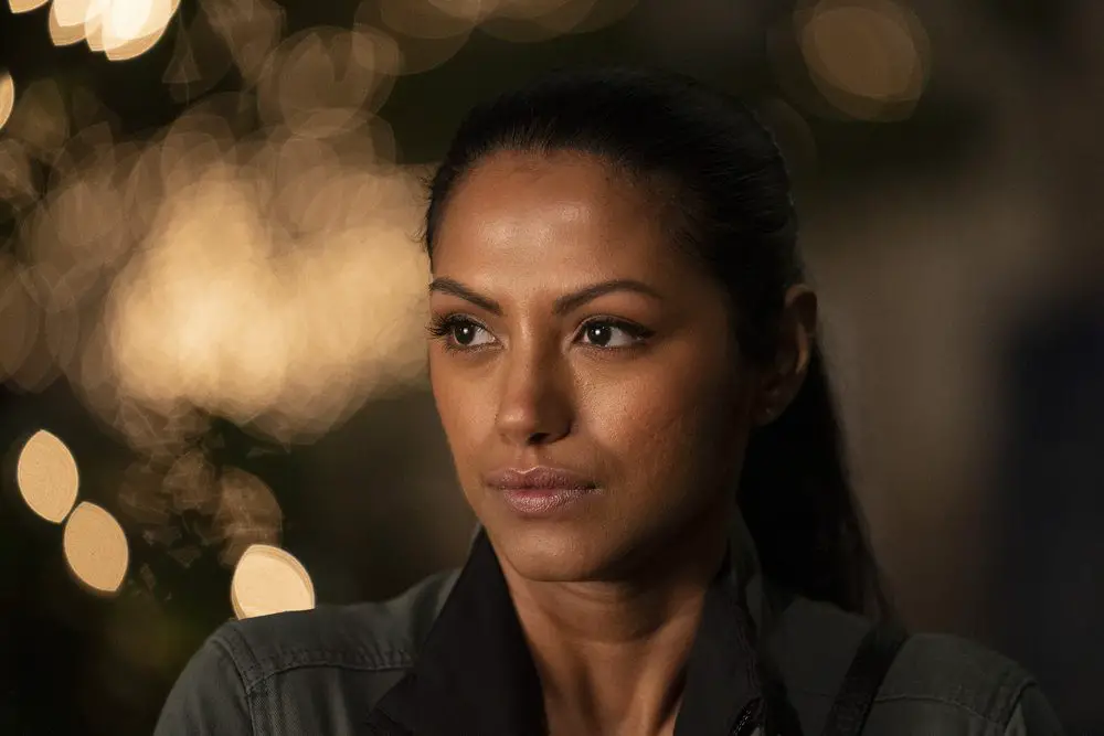 New Amsterdam's Mid-Season Finale Has Us Wondering What's Next 4 NEW AMSTERDAM -- "Death is the Rule. Life is the Exception" Episode 410 -- Pictured: Shiva Kalaiselvan as Leyla Shinwari -- (Photo by: Virginia Sherwood/NBC)