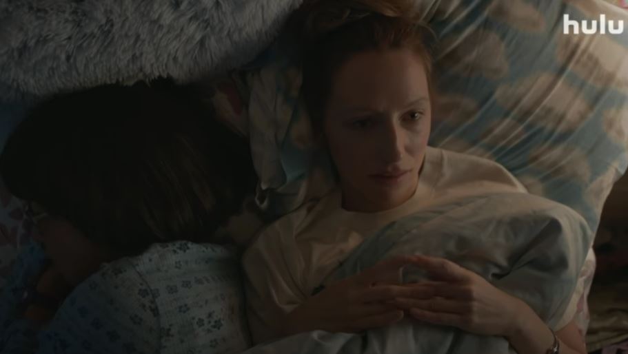 Anna in bed from PEN15