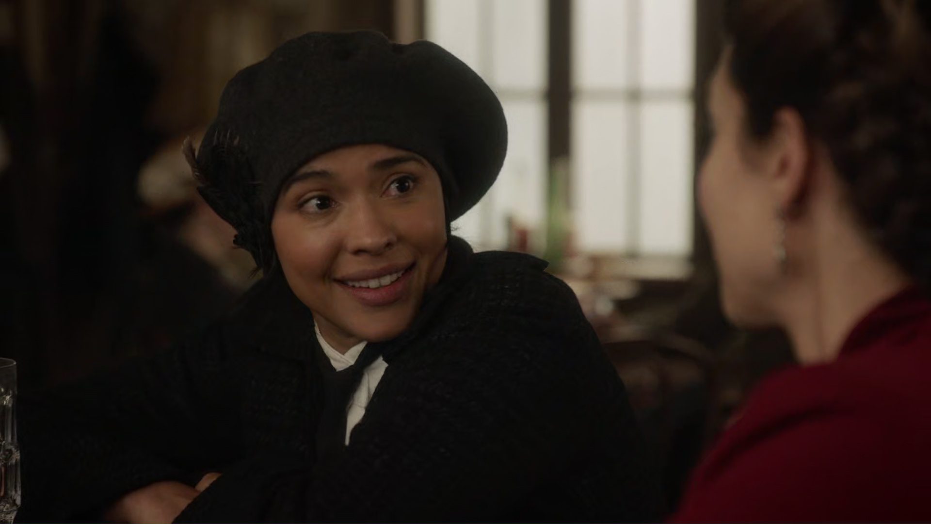 A Sandwich a Day Won't Keep the Assassins at Bay on Legends of Tomorrow 5 Spooner Cruz