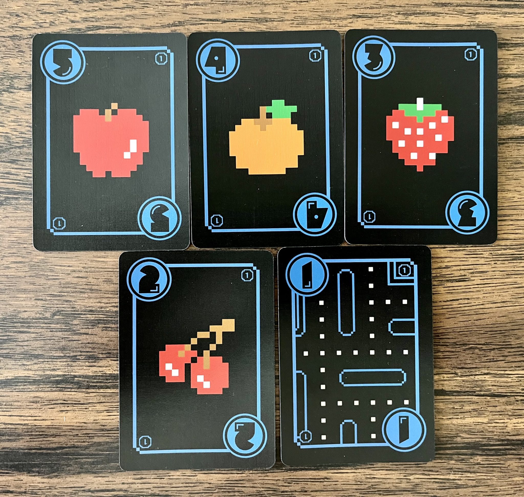'Pac-Man The Card Game' Review: Can Pac-Man Survive On The Table? 3 Pac-Man: The Card Game point cards