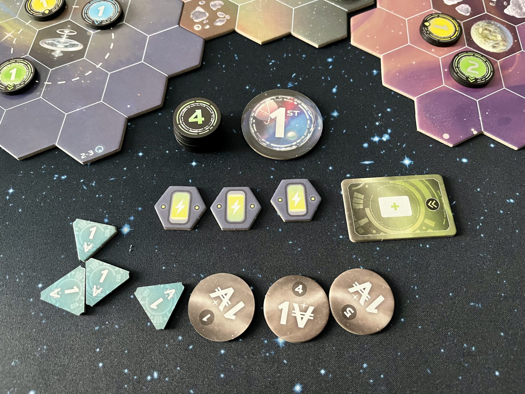 'Wormholes' Is The Best Fast-paced Network Building Game 8 Wormholes player area