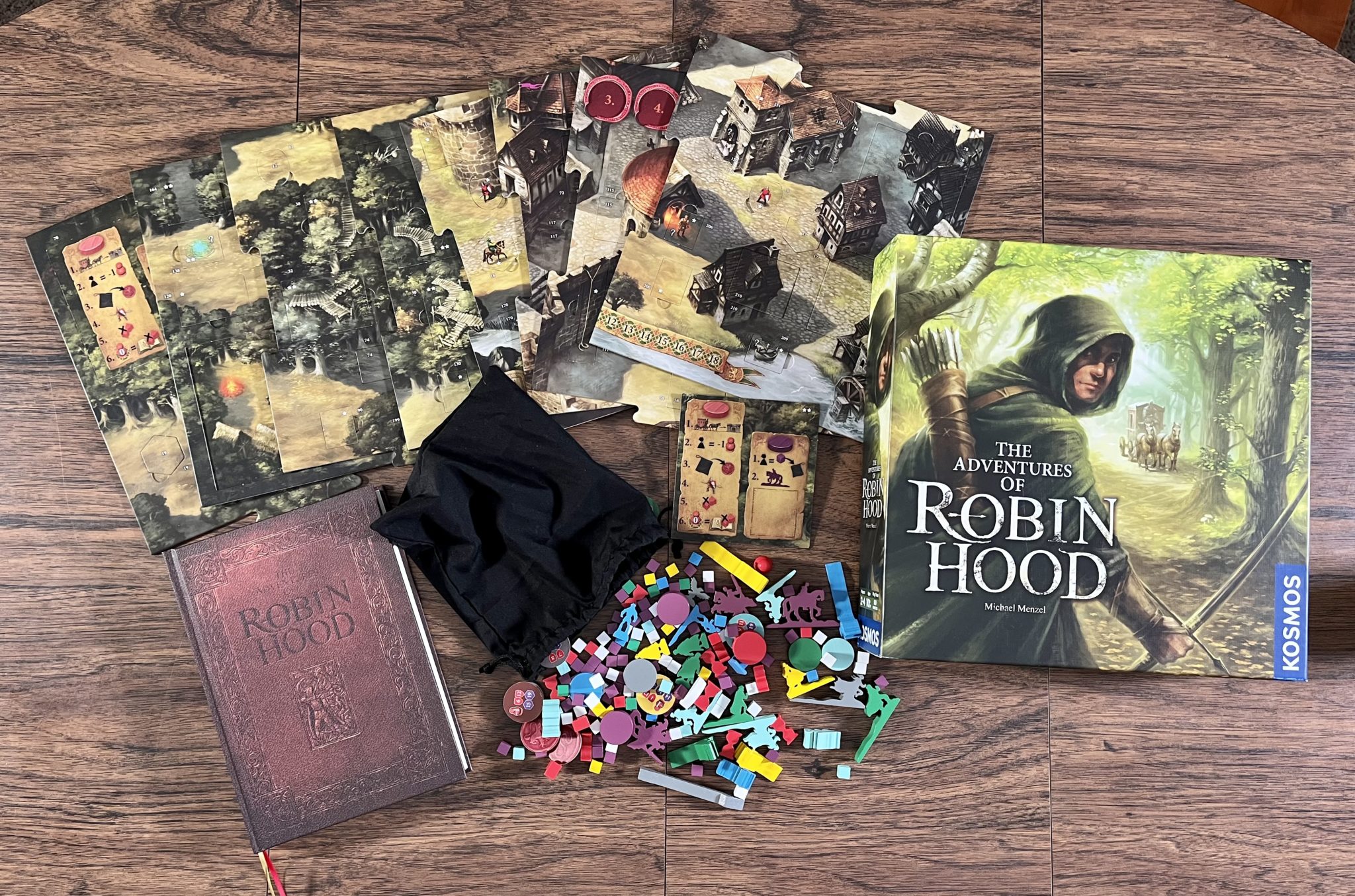 The Adventures of Robin Hood Board Game included in the box