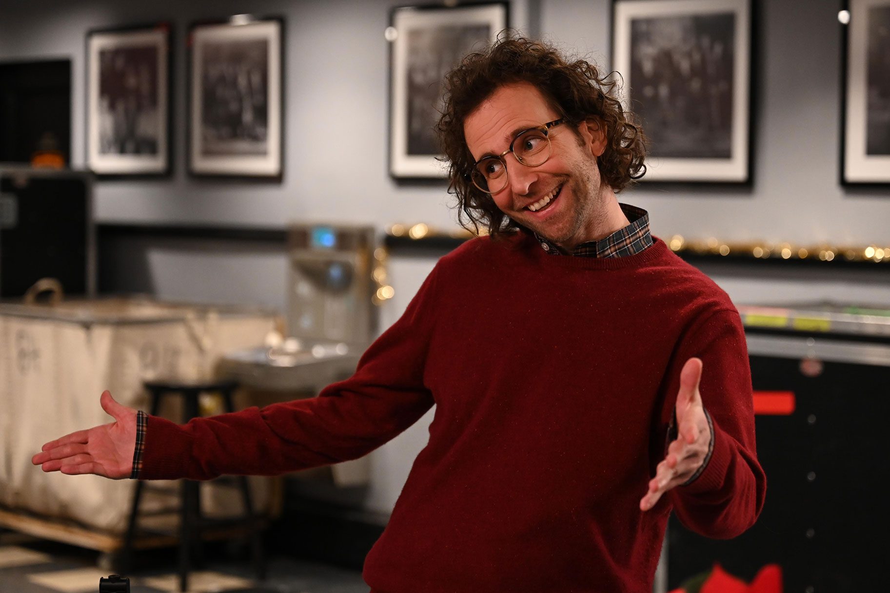 Rachel Zegler, Tim Heidecker, And More Set To Star In New Disaster Comedy 'Y2K' From SNL's Kyle Mooney 1 Y2K director Kyle Mooney
