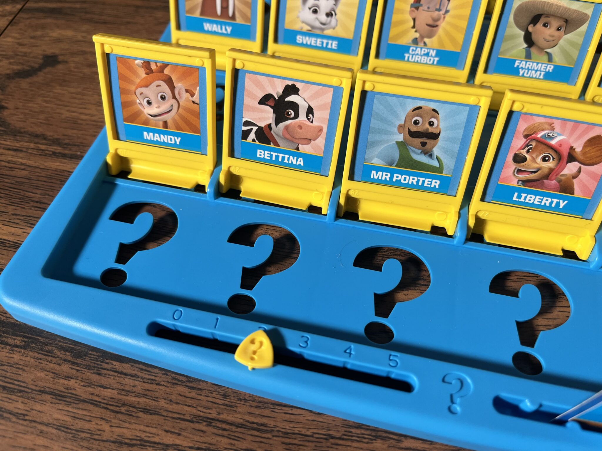 Guess Who? Paw Patrol tray