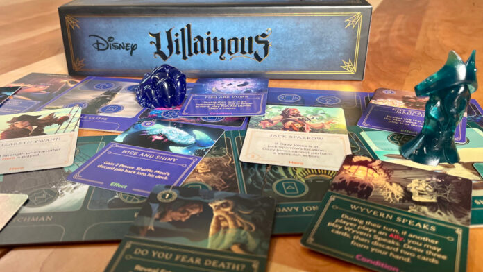 treacheroustides Disney Villainous: Treacherous Tides with components