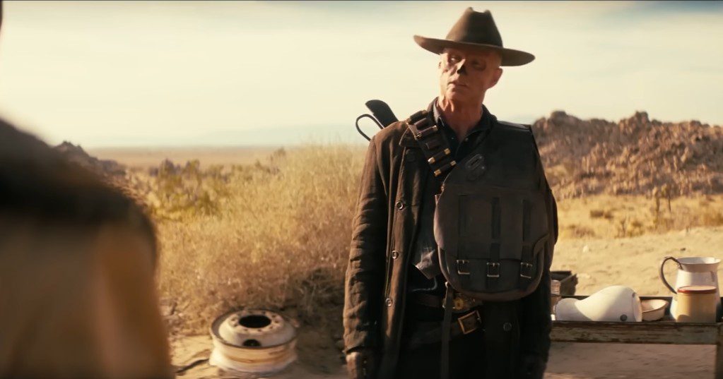 The Ghoul talks bidness